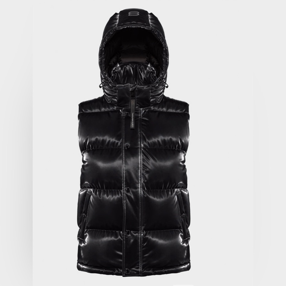 ARITZIA, The Super Puff™ Vest 
The Super Puff™ Vest - Liquid Shine